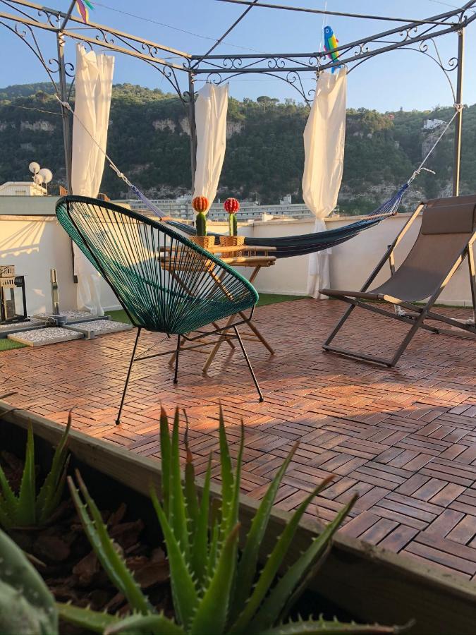 Casa Mami - Luxury Apartment And Pool - Соренто Екстериор снимка